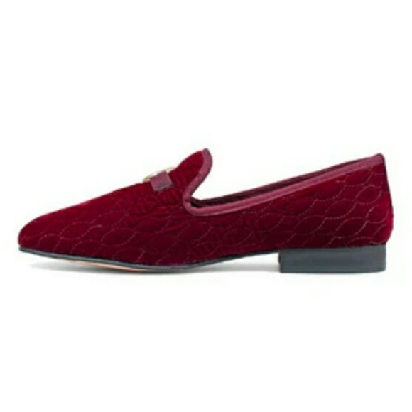 Stacy Adam's Mens Valet Slip On Burgundy Velvet Velour Loafers Shoes Gold Detail - Picture 3 of 14
